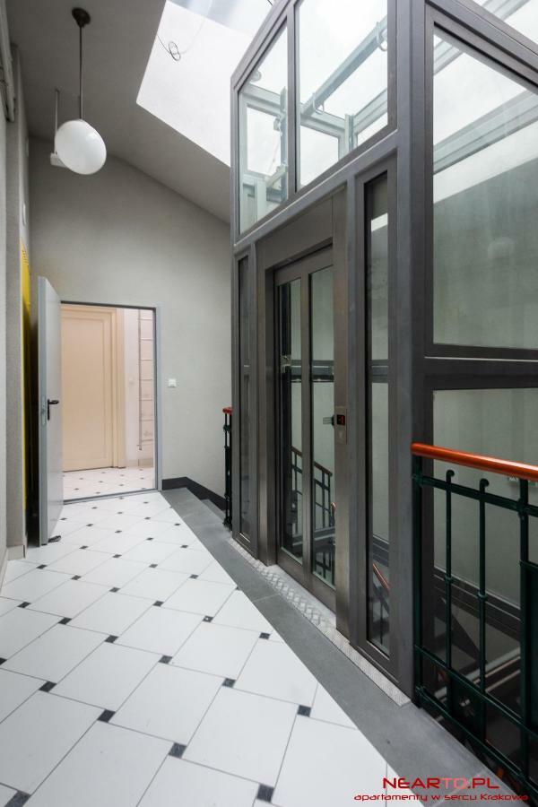 Premium Apartment Old Town Topolowa Krakow Bagian luar foto